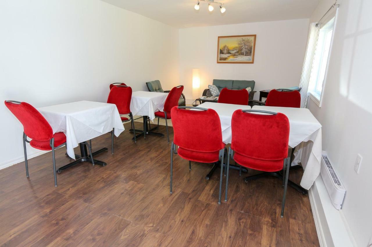 Cedar Drive Inn Crysler Zewnętrze zdjęcie